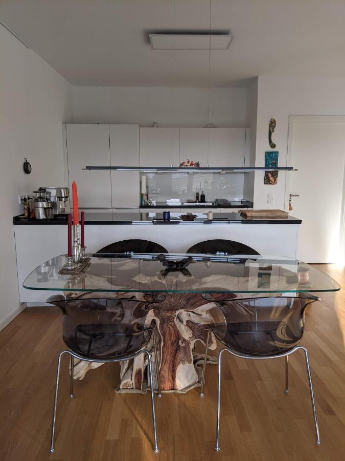 Either Private 2B2B Or Shared 1B1B, Luxury, Bright, Spacious Berlin Bagian luar foto